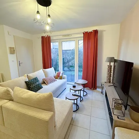 T3 Duplex With Garden Apartament *